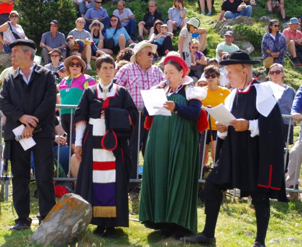 Imagen El ansotano comparte protagonismo con las lenguas del Pirineo